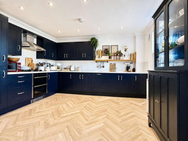 Property for sale in Orchards Green, Barway