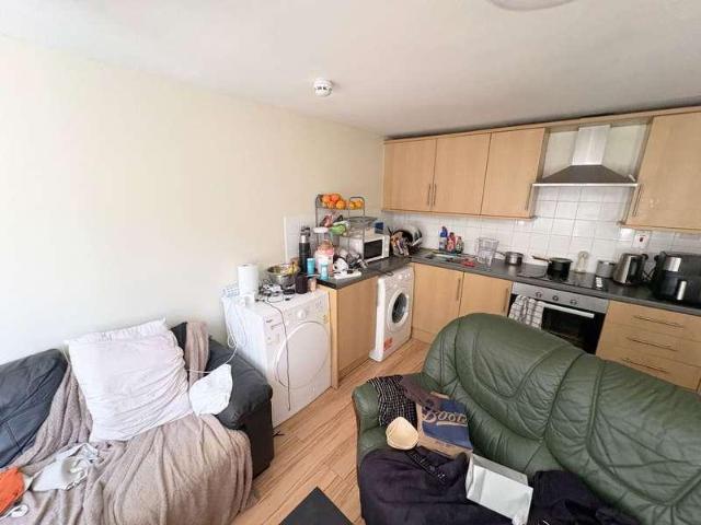 Property for sale in Seacroft, Belleau