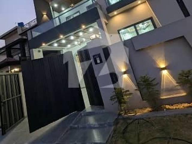 House for sale in Gujrat, Islamabad Capital Territory