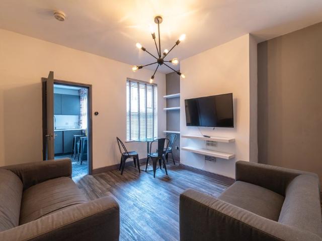 Apartment for rent in Lenton Abbey, Haddon