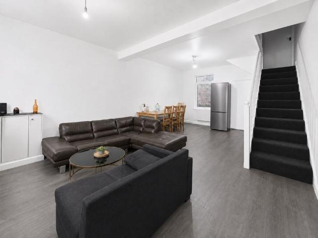 House for rent in Spring Park, Luton