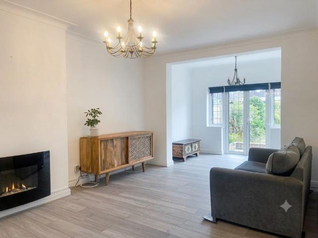 House for rent in Lane, Greater London