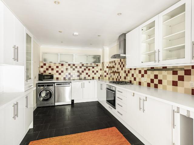 House for rent in West Oxford, The Slade