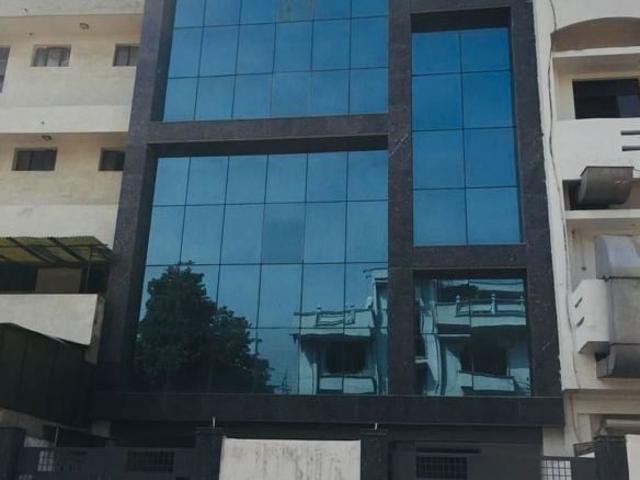 House for sale in Deri