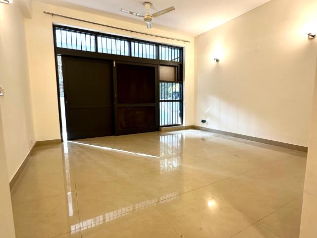 House for rent in Deri