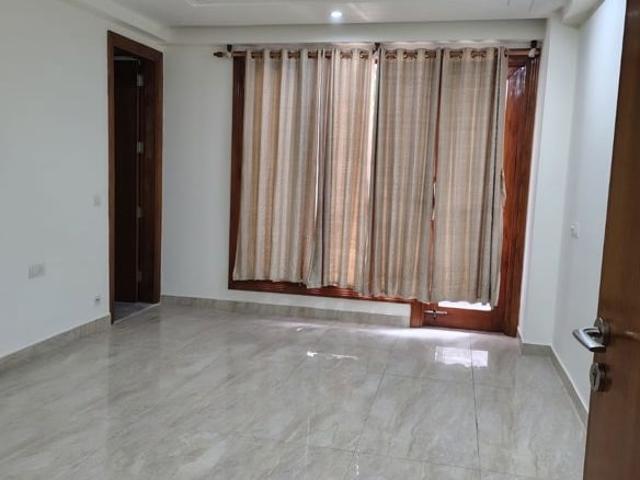 Property for rent in Deri
