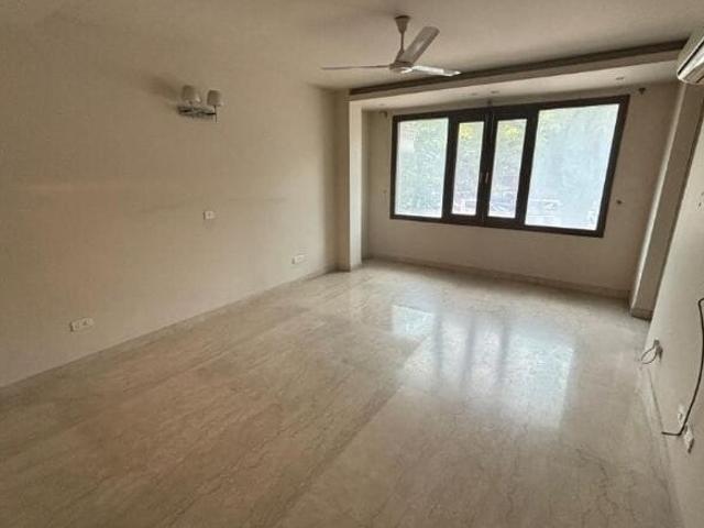 House for sale in Deri