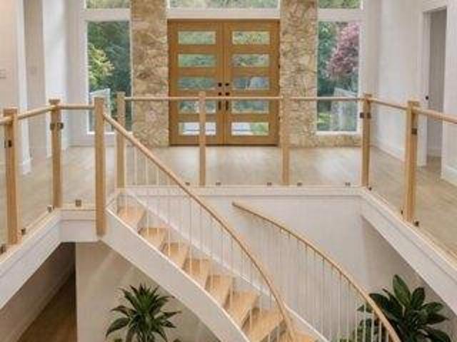 House for sale in Alpine, New Jersey