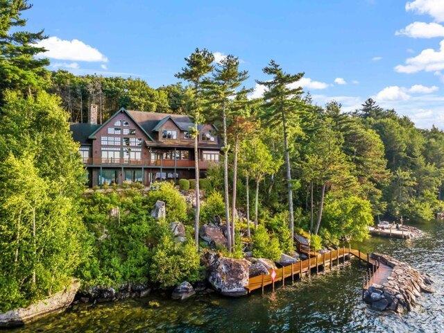 House for sale in New Hampshire