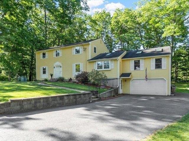 House for sale in Andover, Massachusetts