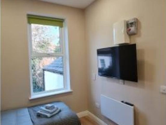 Apartment to rent in Bluebell, North Tipperary