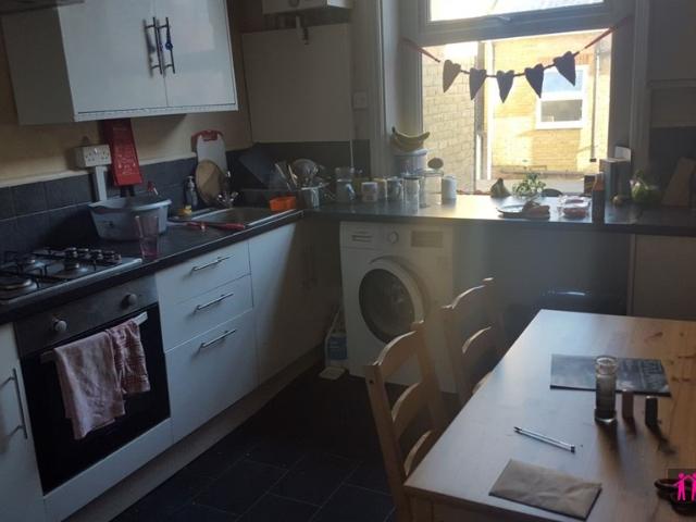 Apartment for rent in Surbiton, Greater London