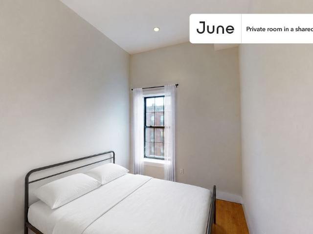 Apartment for rent in Arverne, New York