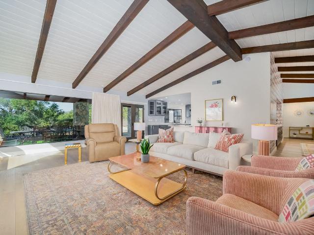 Apartment for rent in Fallbrook Apartment for rent in Fallbrook