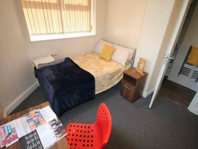 House for rent in Froggatt, East Midlands