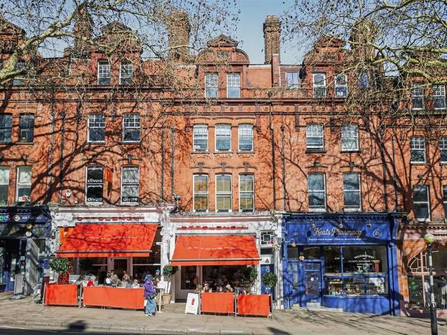Flat for sale in Belsize Park, Isle Of Man