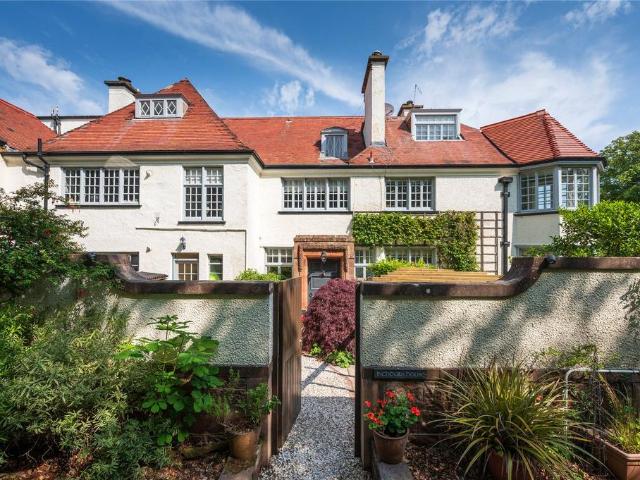 Flat for sale in North Berwick, Scotland