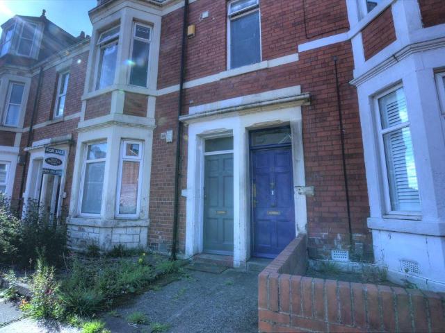 Flat for sale in Jesmond, Tyne And Wear
