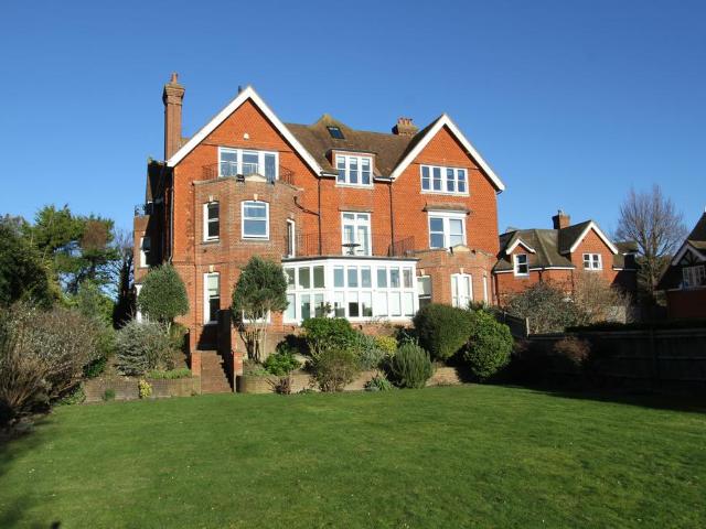 Flat for sale in Eastbourne, East Sussex