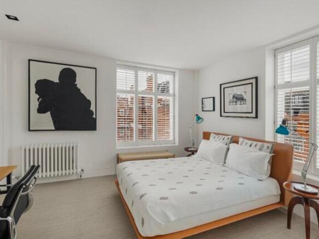 Apartment for sale in Mayfair, Greater London