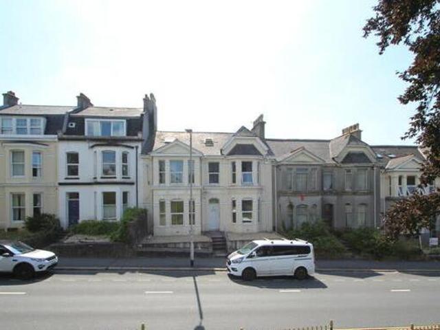 House for sale in Follaton, Strode