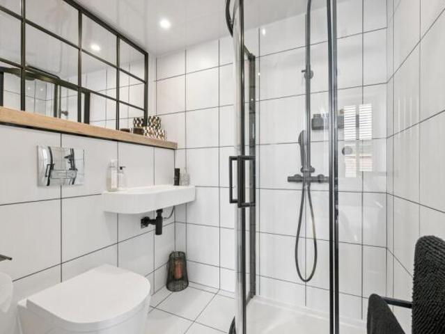 Apartment for sale in Hyndland, Scotland