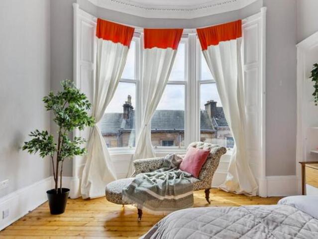 Apartment for sale in Hillhead, Scotland