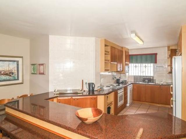 Apartment for sale in Margate, Hibiscus Coast Local Municipality