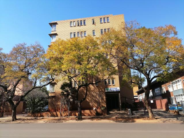 Apartment for sale in Waterkloof, Gauteng