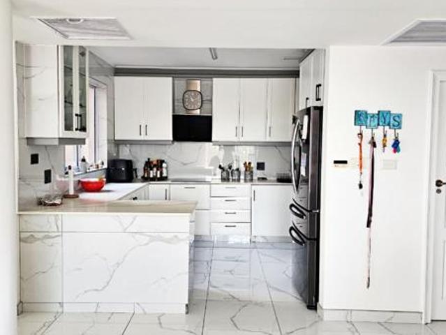 Apartment for sale in Umdloti, Kwazulu-natal