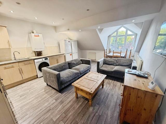 Apartment for rent in Old Lenton, Haddon