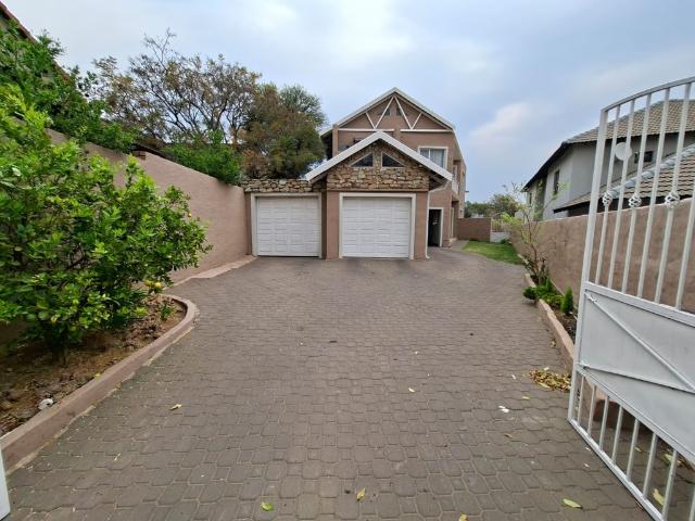 Apartment for rent in Carlswald, Midrand