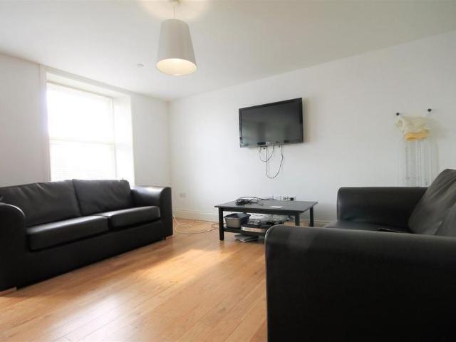 Room for rent in Spital Tongues, Tyne And Wear
