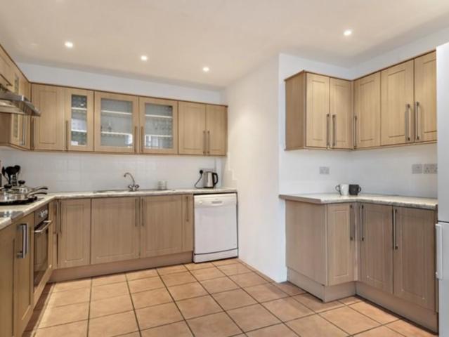 Flat for rent in St. John's Wood, Isle Of Man