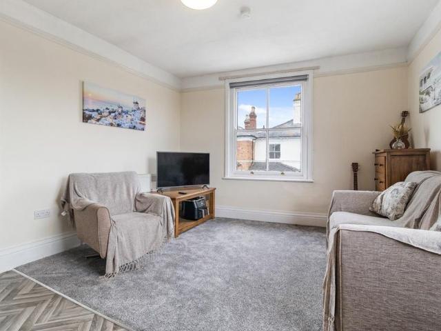 Apartment for rent in Forthampton, Worcestershire
