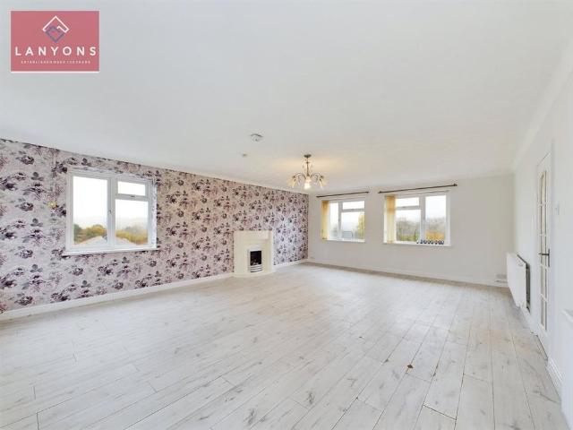 Apartment for rent in Tonyrefail