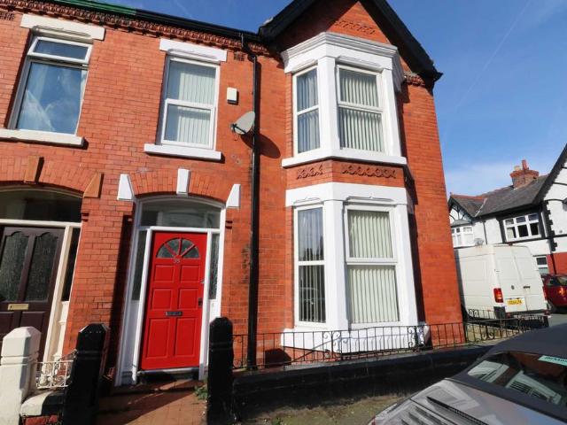 Flat for rent in Allerton, Calderstones