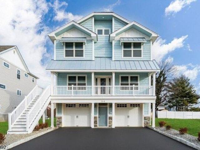 House for sale in Monmouth, New Jersey