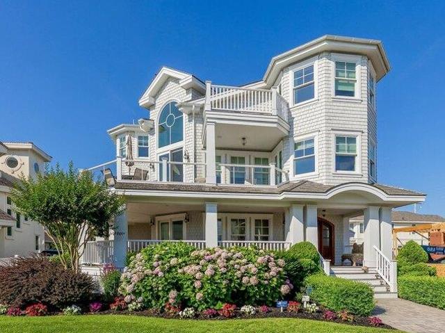 House for sale in Avalon, New Jersey