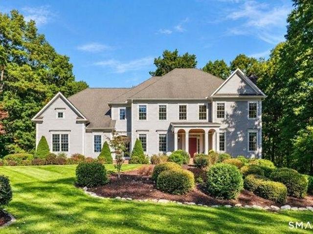 House for sale in Avon, Capitol Planning Region
