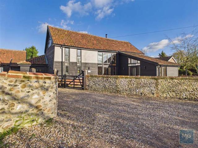 Land for sale in Bedingfield, Suffolk
