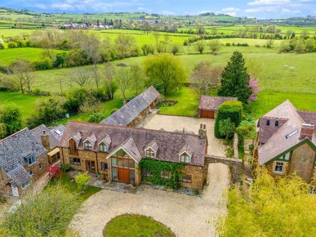 Land for sale in Alderminster, Warwickshire