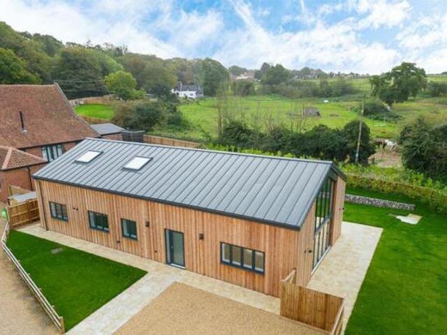 House for rent in Lyons, Greater London