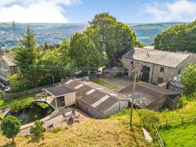 House for sale in Keighley, West Yorkshire