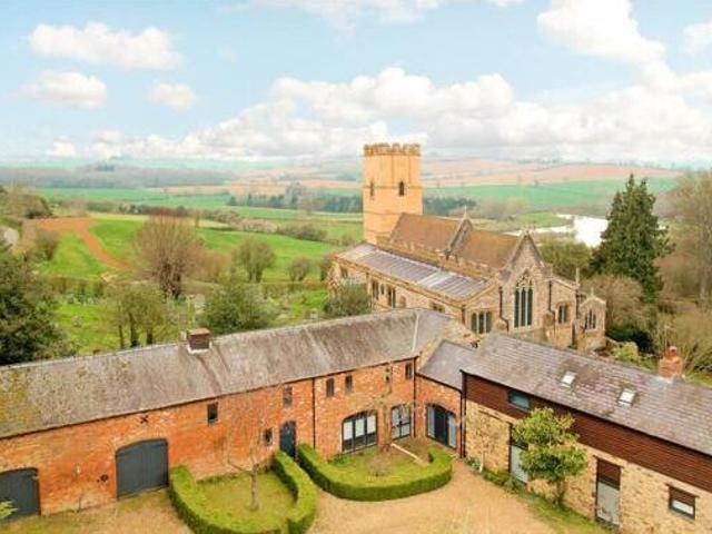 House for sale in Northampton, Northamptonshire