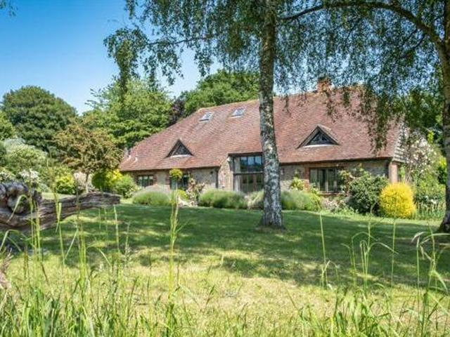 House for sale in Littlecote, West Sussex