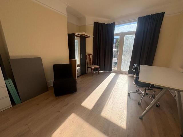 House for rent in Bowes Park, Greater London