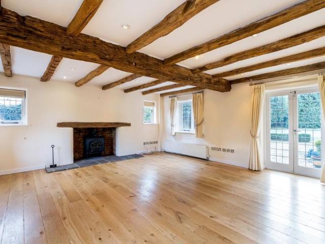 House for rent in Westborough, Surrey