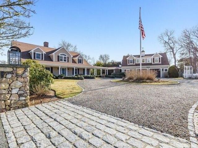 House for sale in Barnstable, Osterville