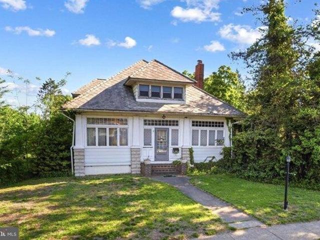 House for sale in Barrington, New Jersey
